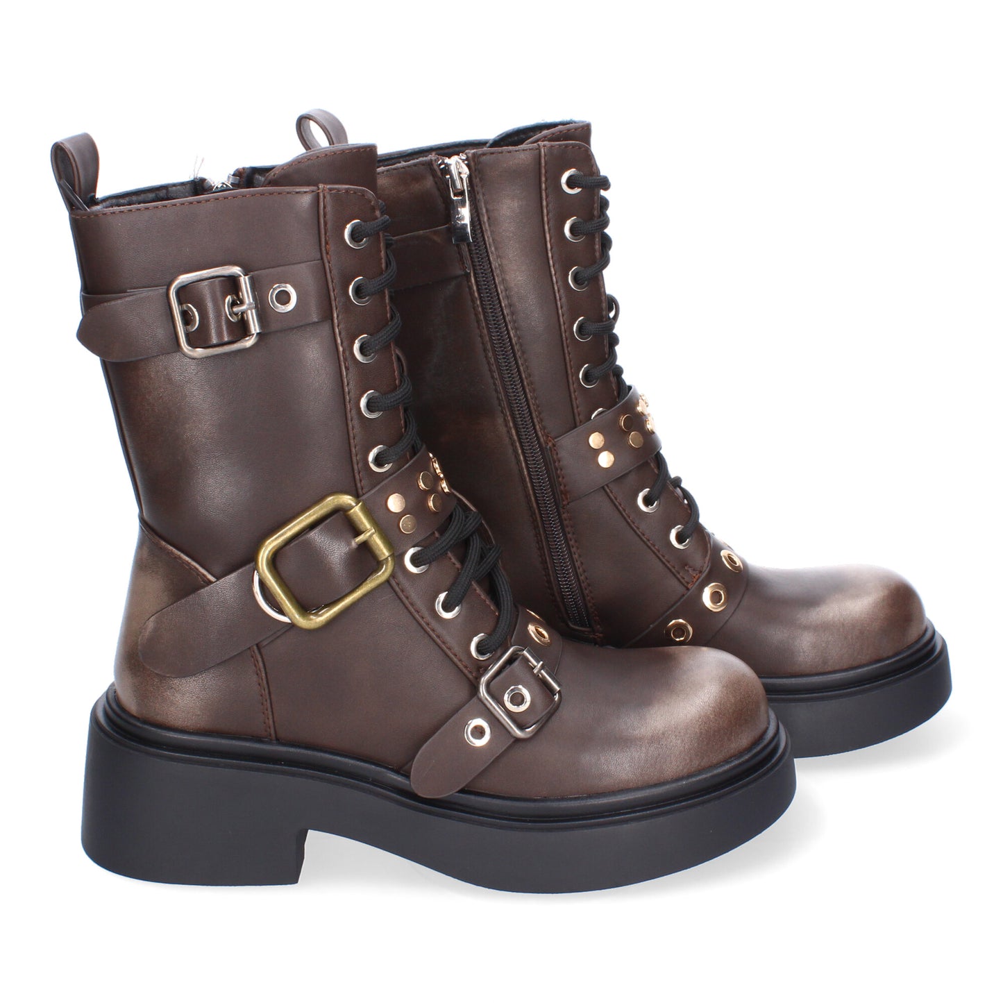 Bota de tacón marrón hebillas