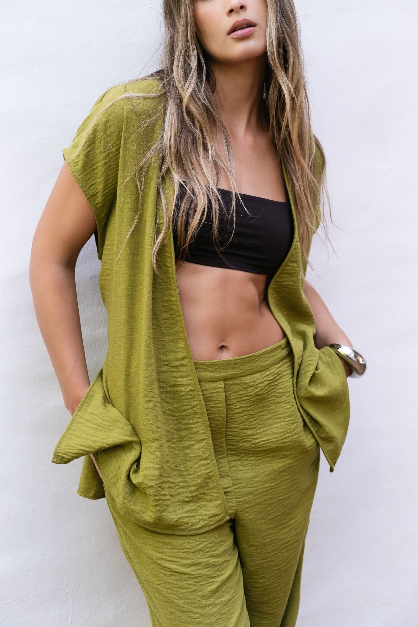Pantalón fluido verde cintura elástica mujer