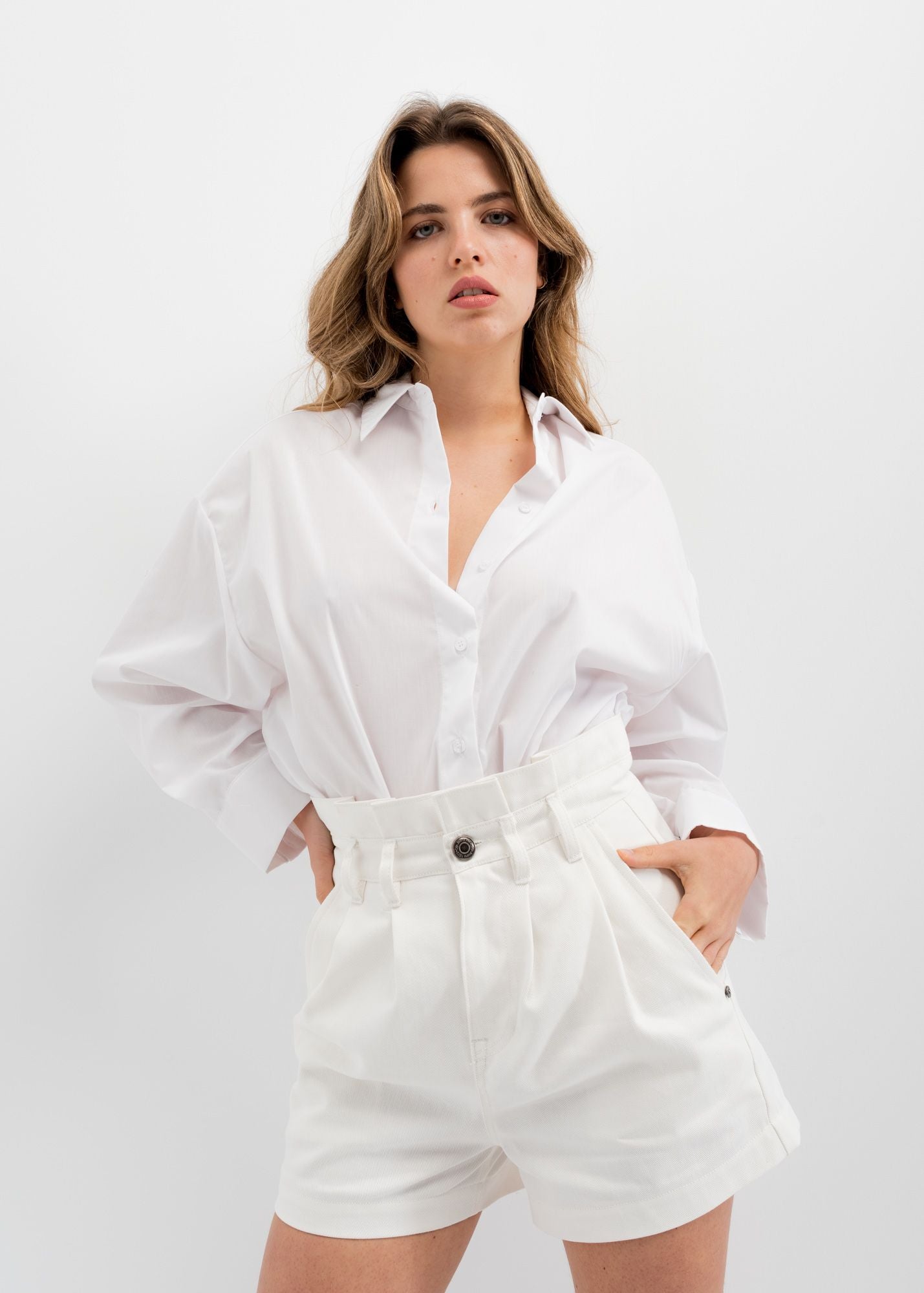 Bermuda paperbag algodón crudo mujer baggy