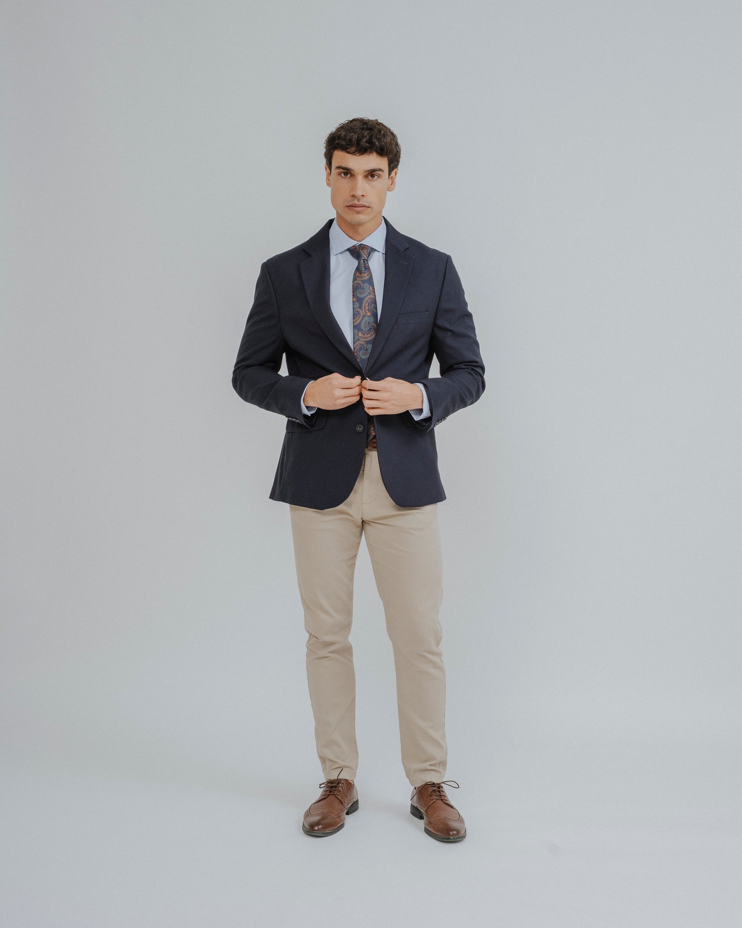 Chaqueta blazer azul marino con doble bolsillo de cartera para hombre