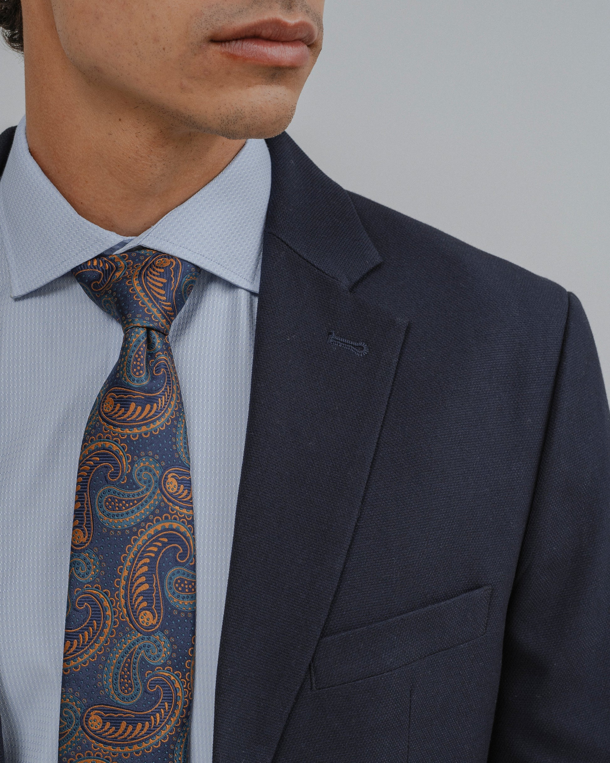 Chaqueta blazer azul marino con doble bolsillo de cartera para hombre
