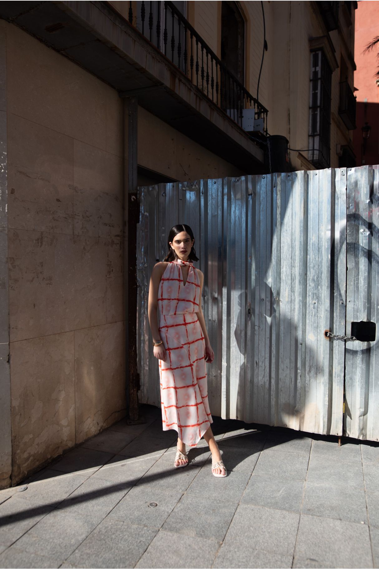 Falda midi estampada muy original y cómoda de Emarola & Co