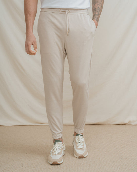 Pantalón chino jogger beige para hombre con cintura elástica y cordón