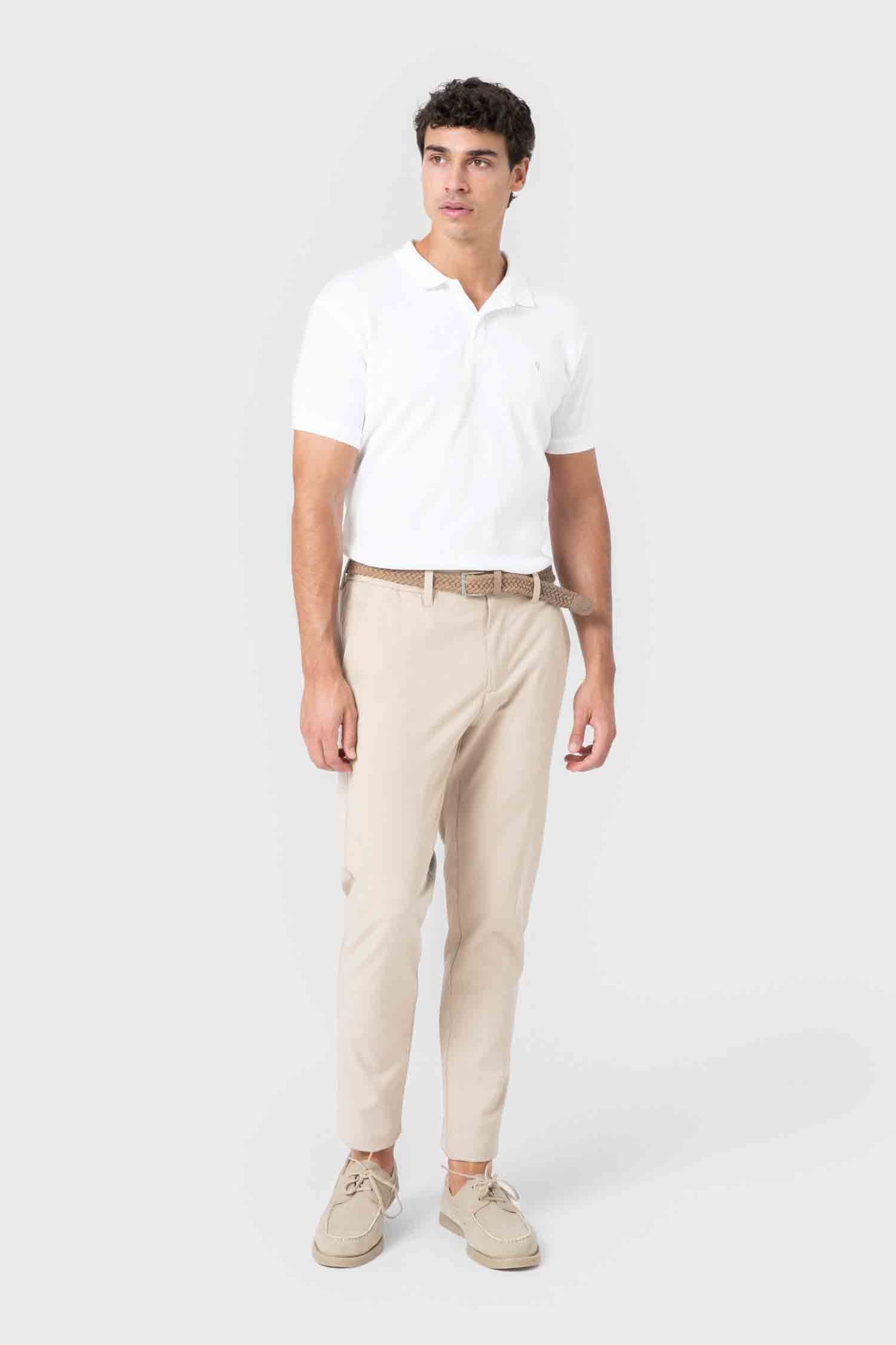 Pantalón chino beige de diseño español para hombre con cintura elástica Celopman