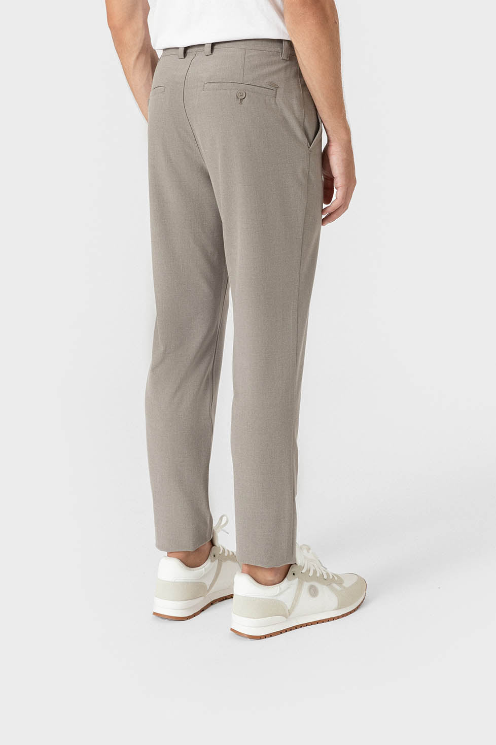 Pantalón de vestir taupe regular fit para hombre