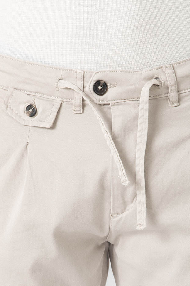 Pantalón chino cargo gris slim con pinzas para hombre