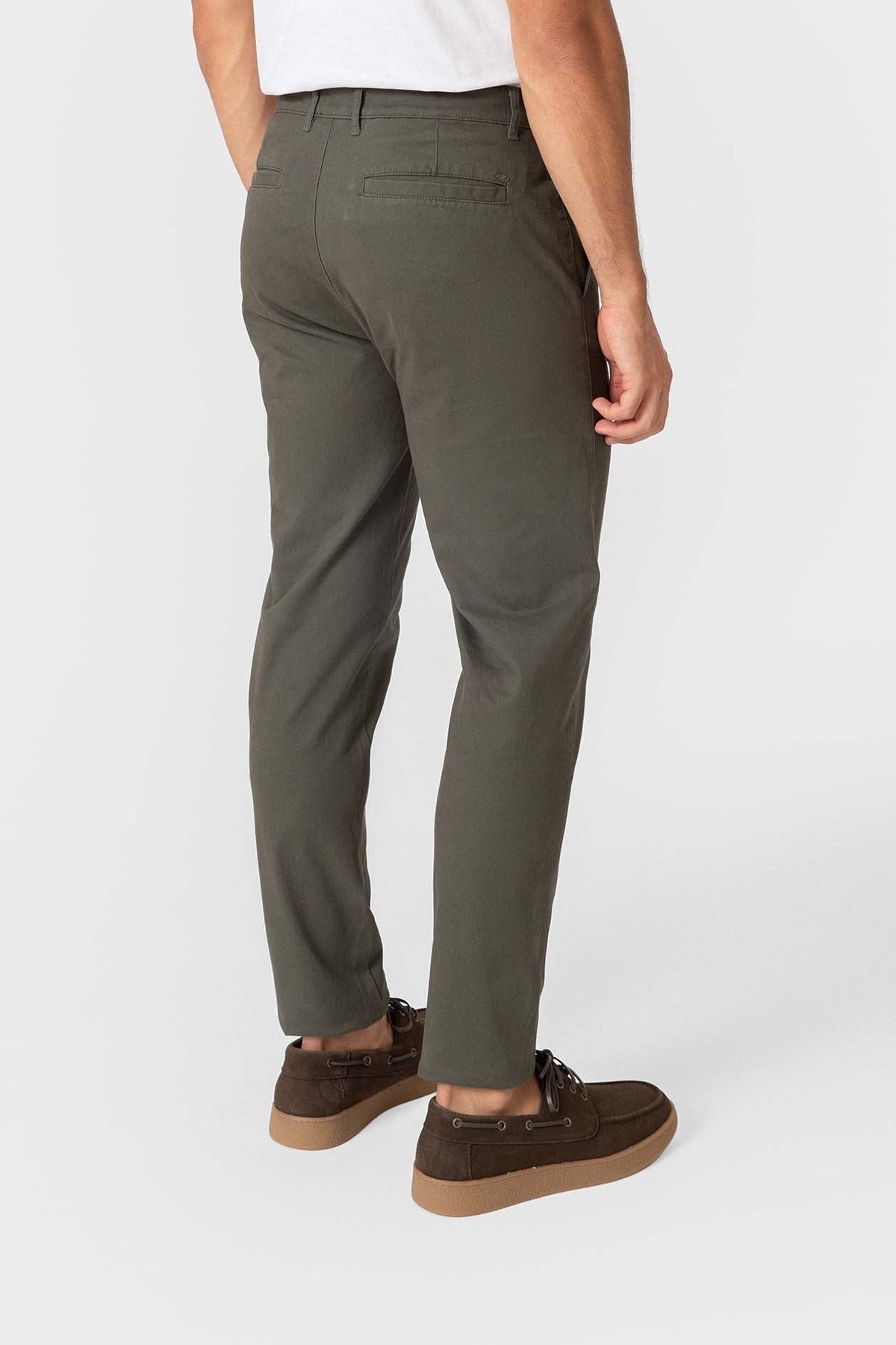 Pantalón chino slim verde de hombre en algodón con elastano