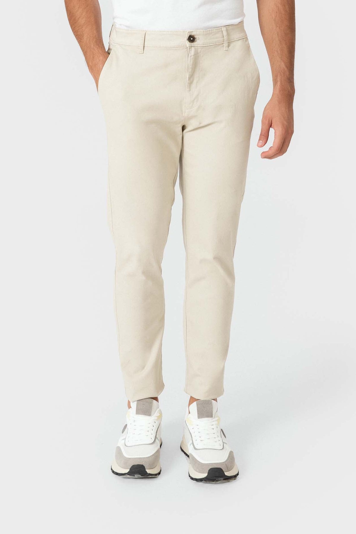 Pantalón chino slim beige claro de hombre en algodón con elastano