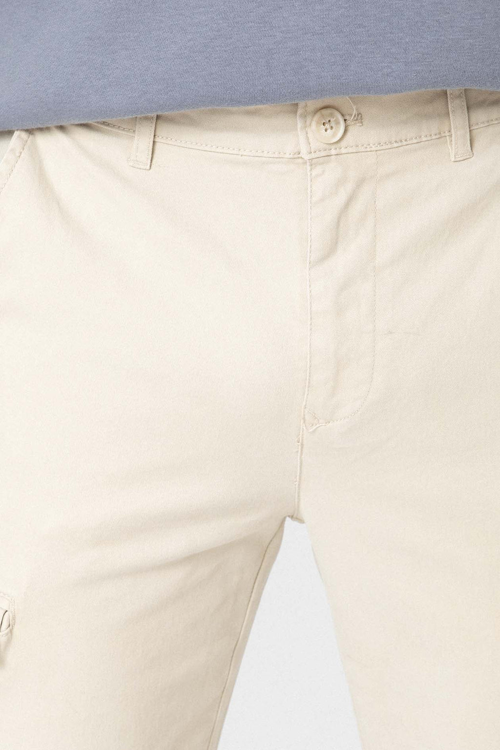 Pantalón Chino Cargo Beige para Hombre con Seis Bolsillos