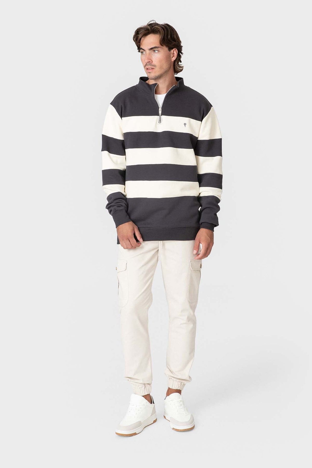 Pantalón jogger cargo beige de hombre con cintura elástica