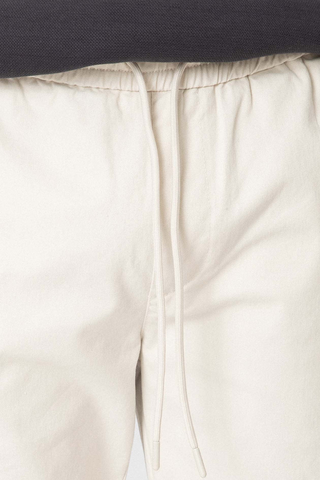 Pantalón jogger cargo beige de hombre con cintura elástica