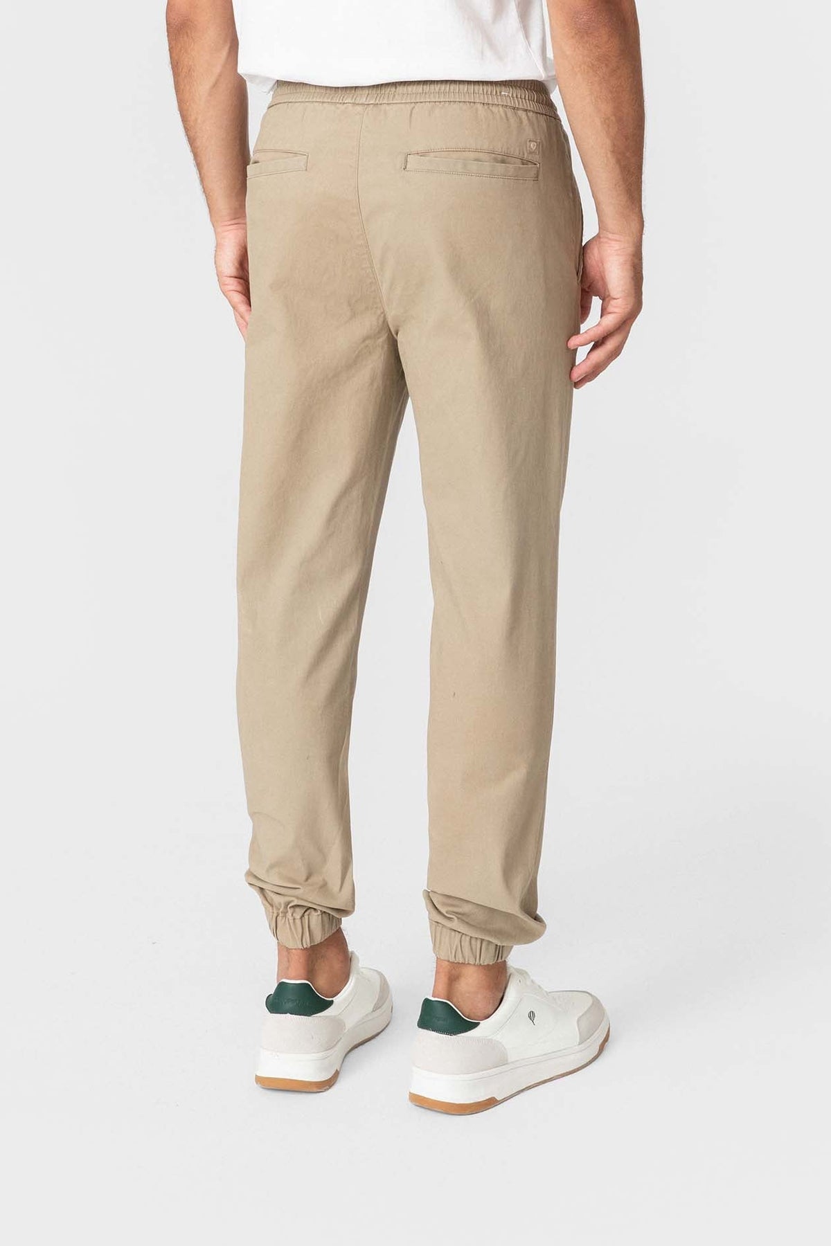 Pantalón Jogger Camel para Hombre con Cintura Ajustable