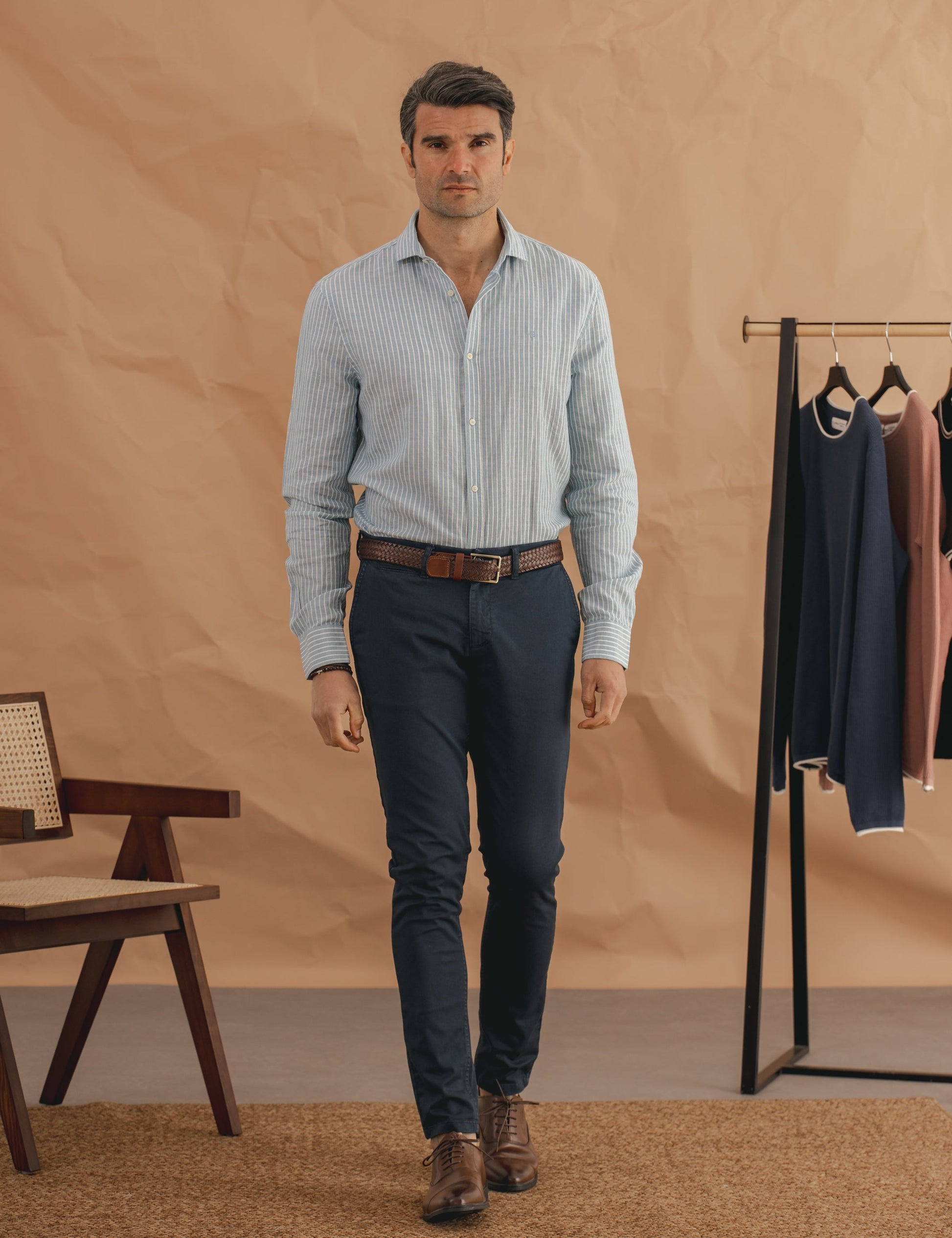 Pantalón chino skinny fit azul marino estructurado para hombre
