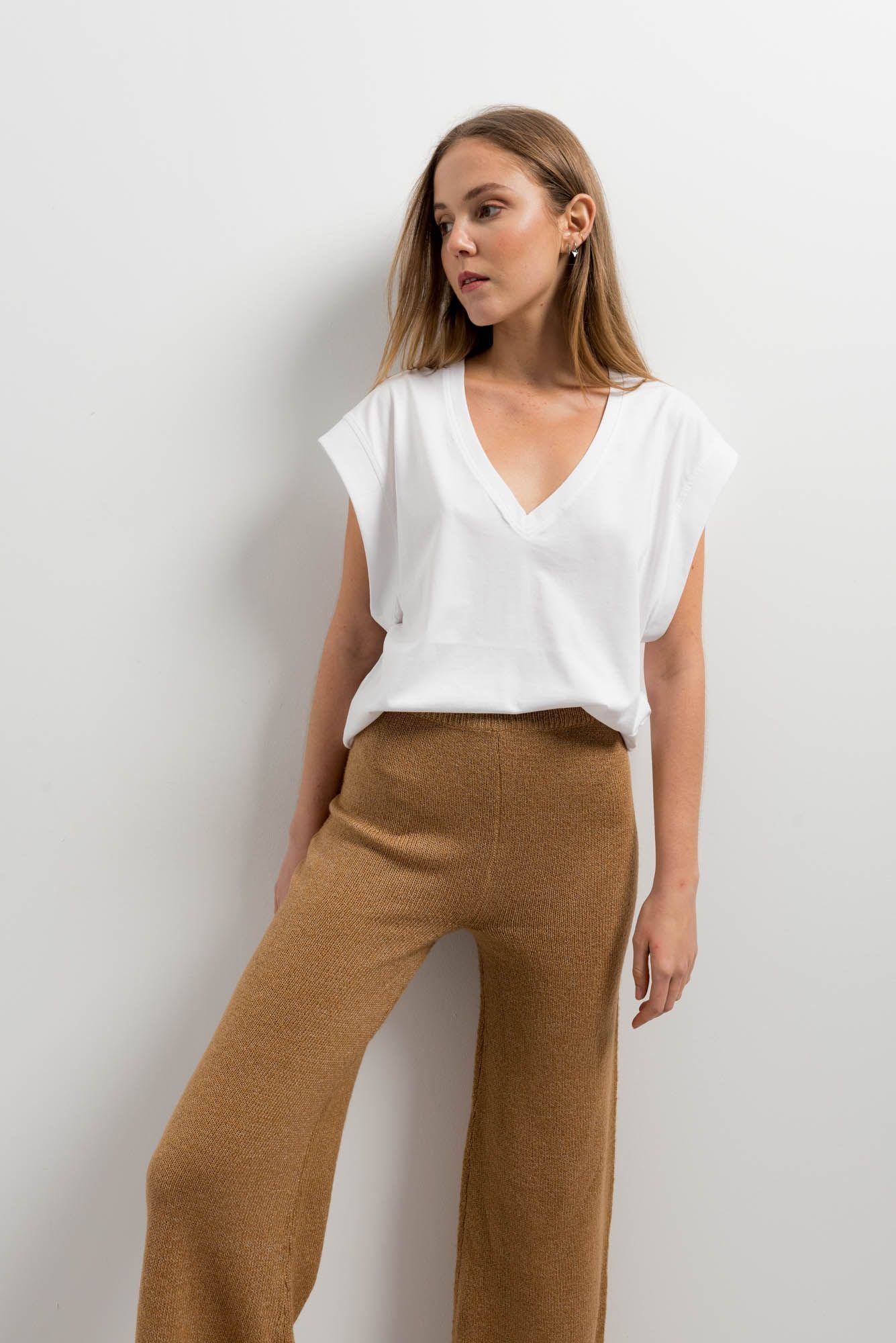 Pantalón ancho punto beige gris mujer cómodo