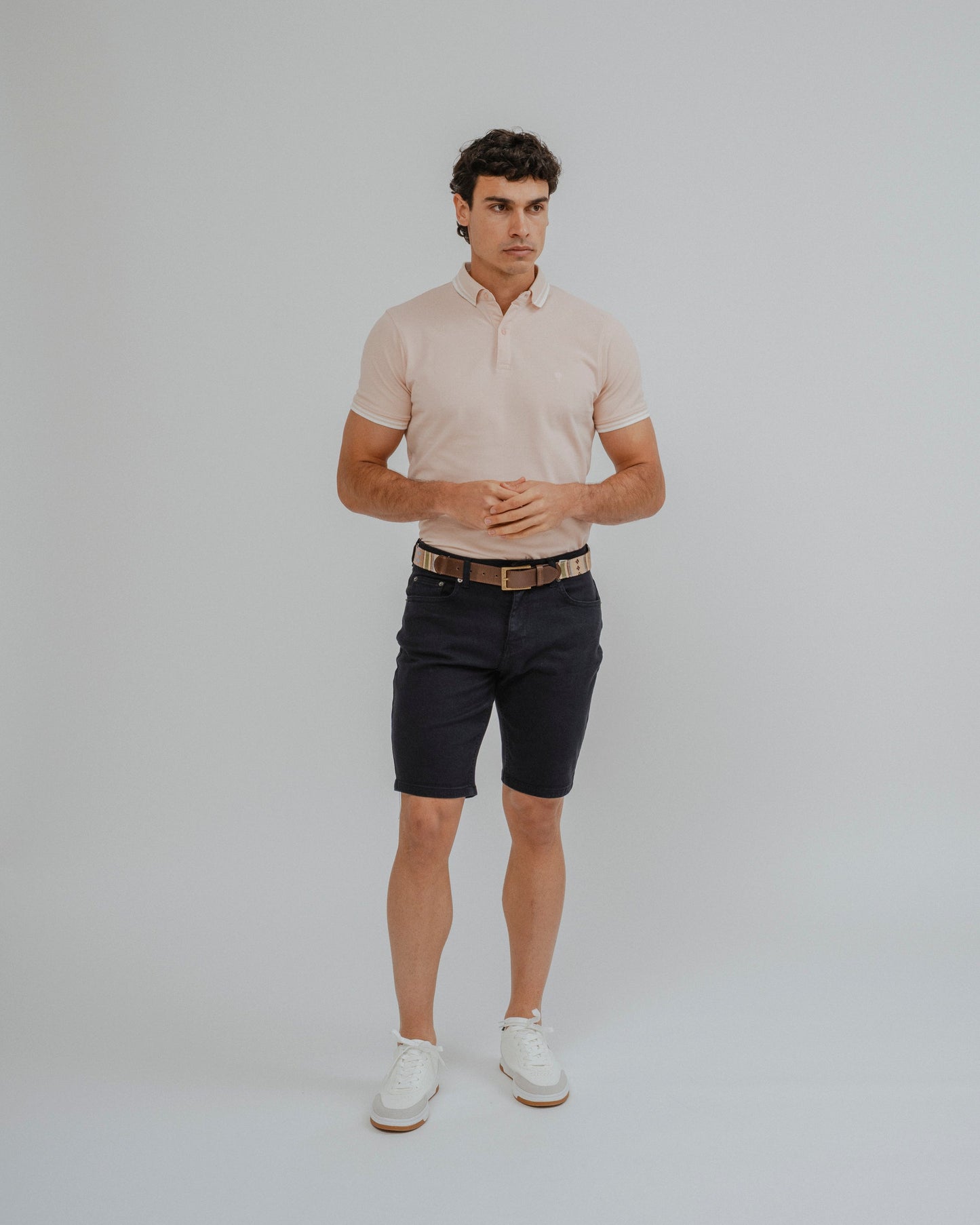 Bermuda corta 5 bolsillos azul marino para hombre