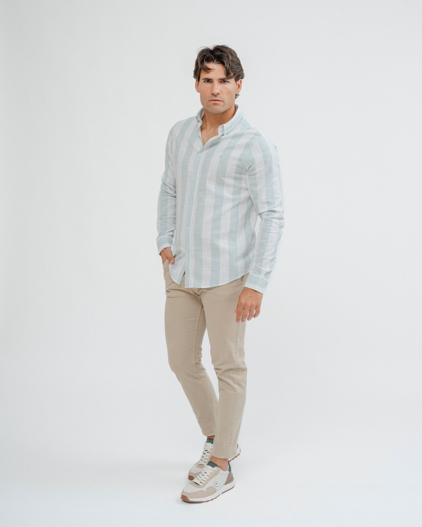 Camisa celeste a rayas 100% algodón para hombre