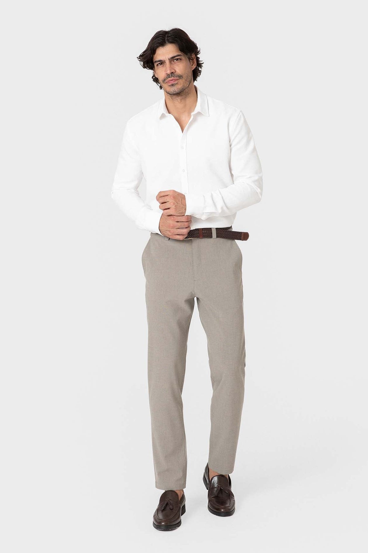 Camisa de vestir blanca con estructura de tejido para hombre