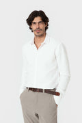 Camisa de vestir blanca con estructura de tejido para hombre
