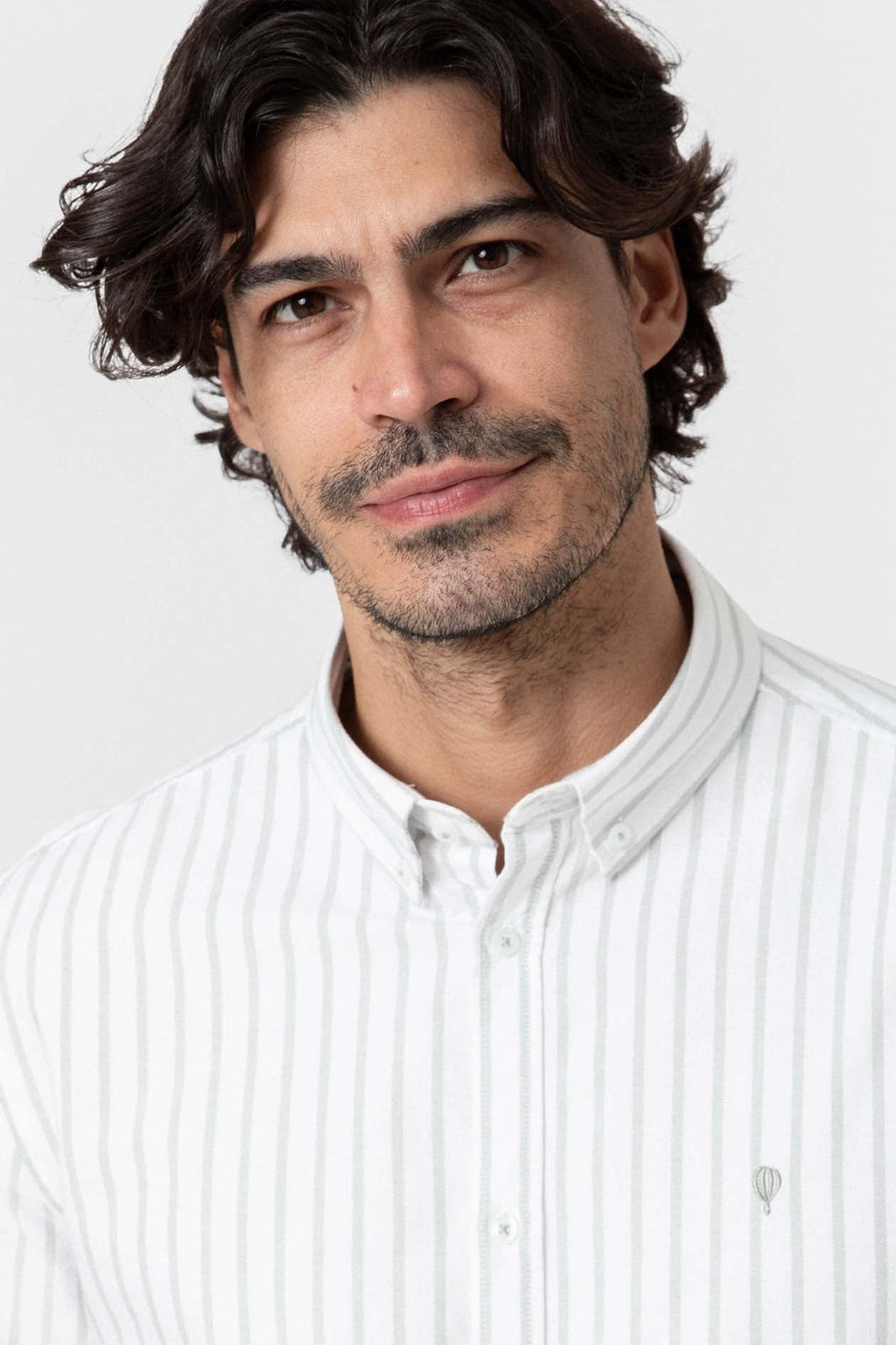Camisa Oxford de rayas verdes de algodón para hombre
