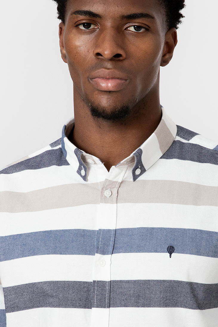 Camisa Oxford de hombre con rayas azules y beige
