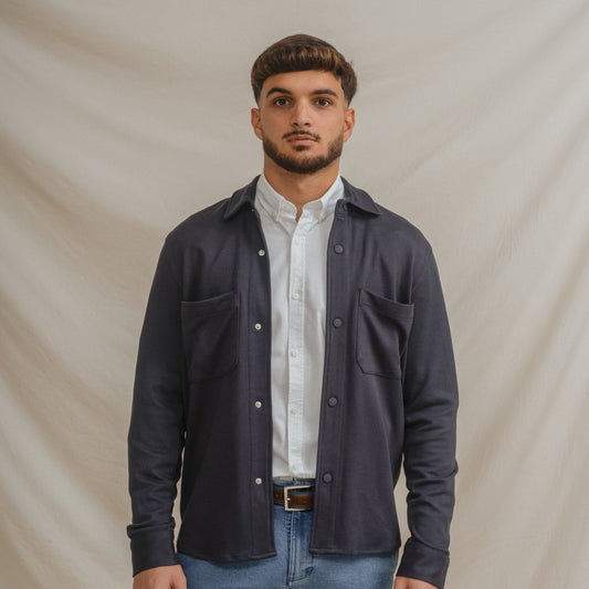 Sobrecamisa de punto azul para hombre con bolsillos de parche