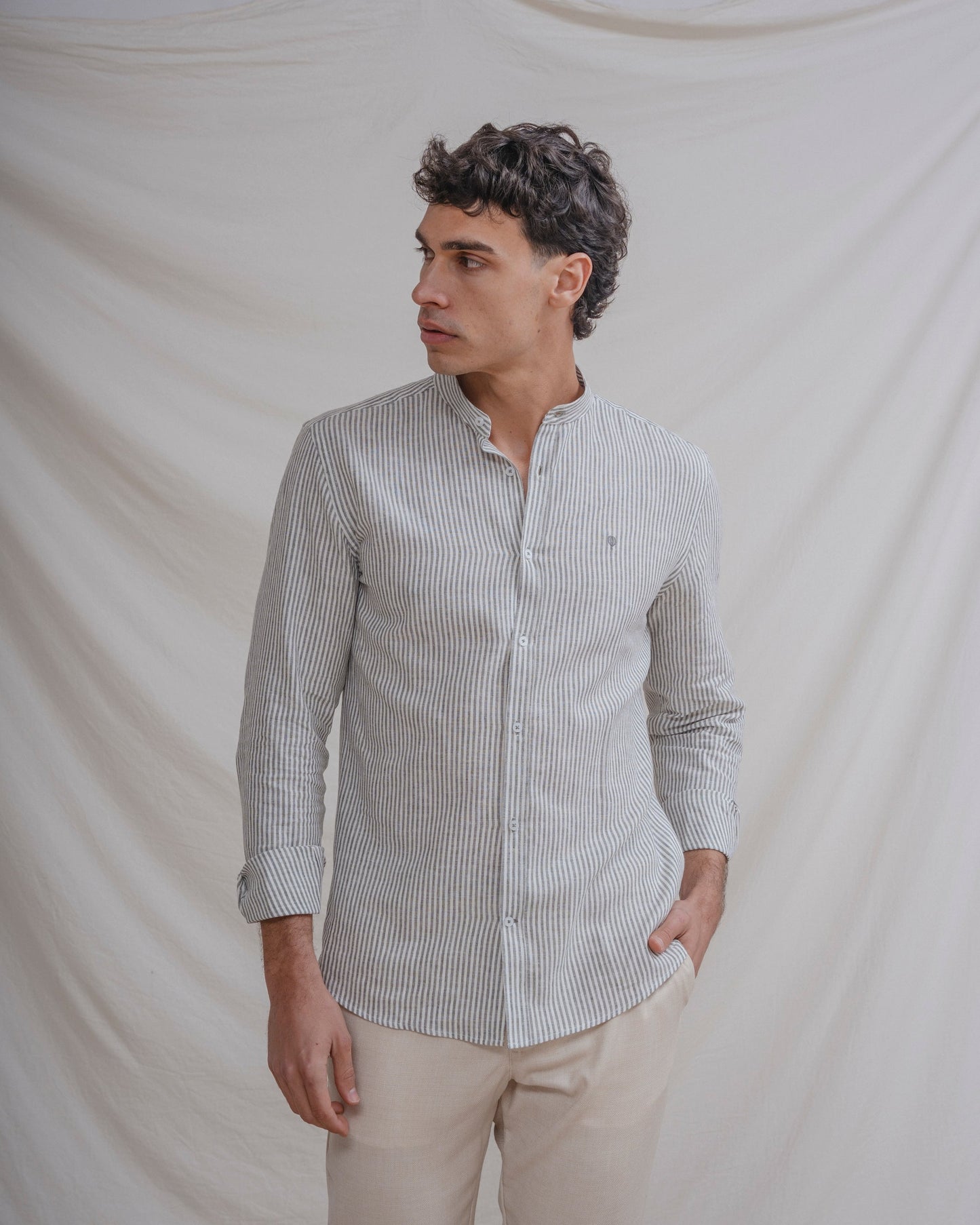 CAMISA CUELLO MAO LINO RAYA VERDE
