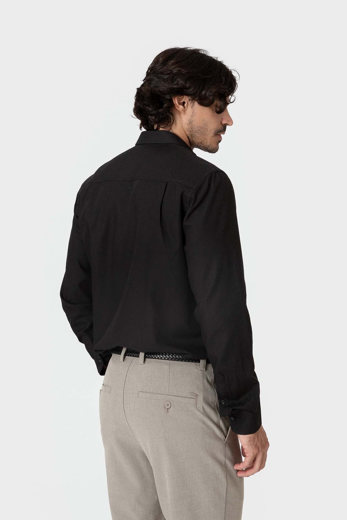 Camisa de vestir negra de algodón para hombre