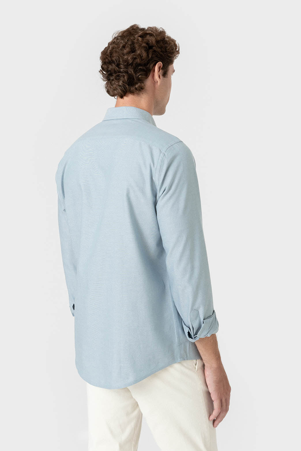 Camisa Oxford celeste de algodón para hombre