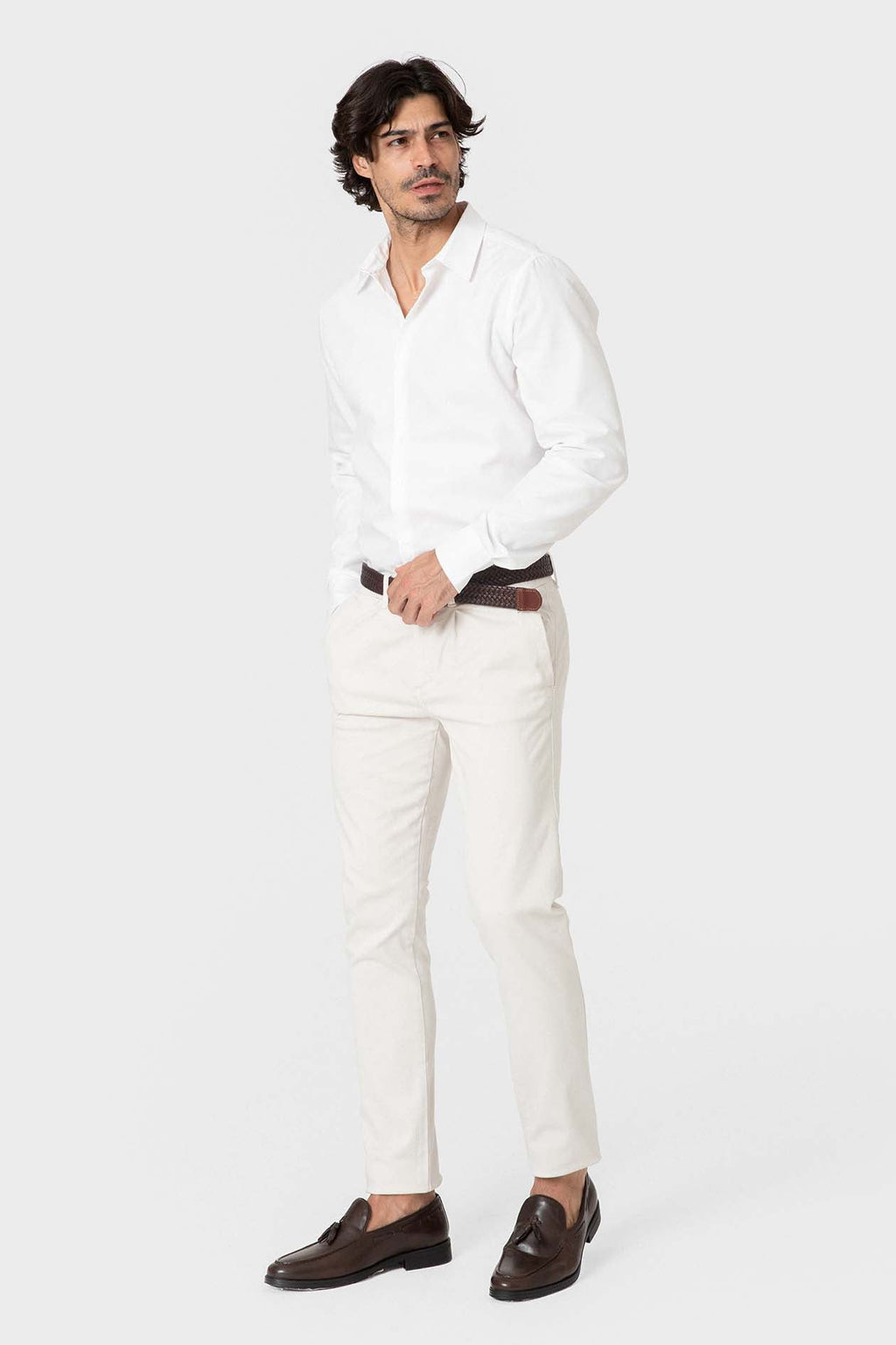 Camisa de vestir blanca con brocado para hombre