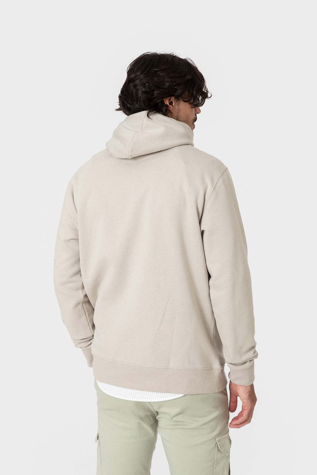 Sudadera beige con capucha y bolsillo canguro para hombre