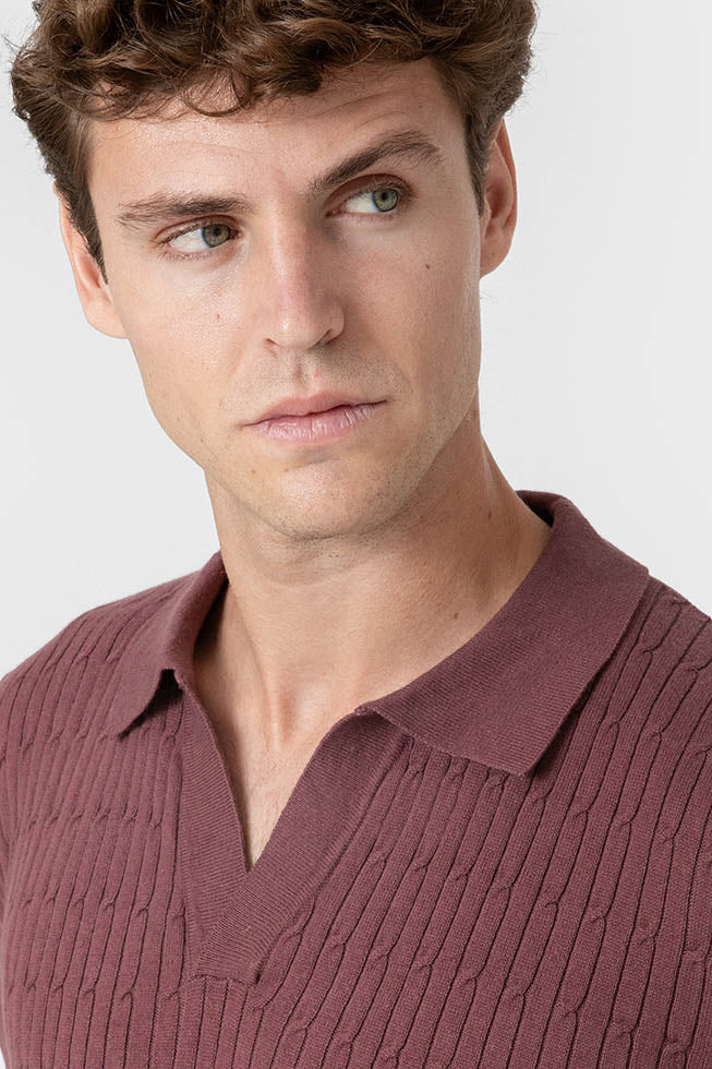 Jersey burdeos de hombre con cuello polo sin botones