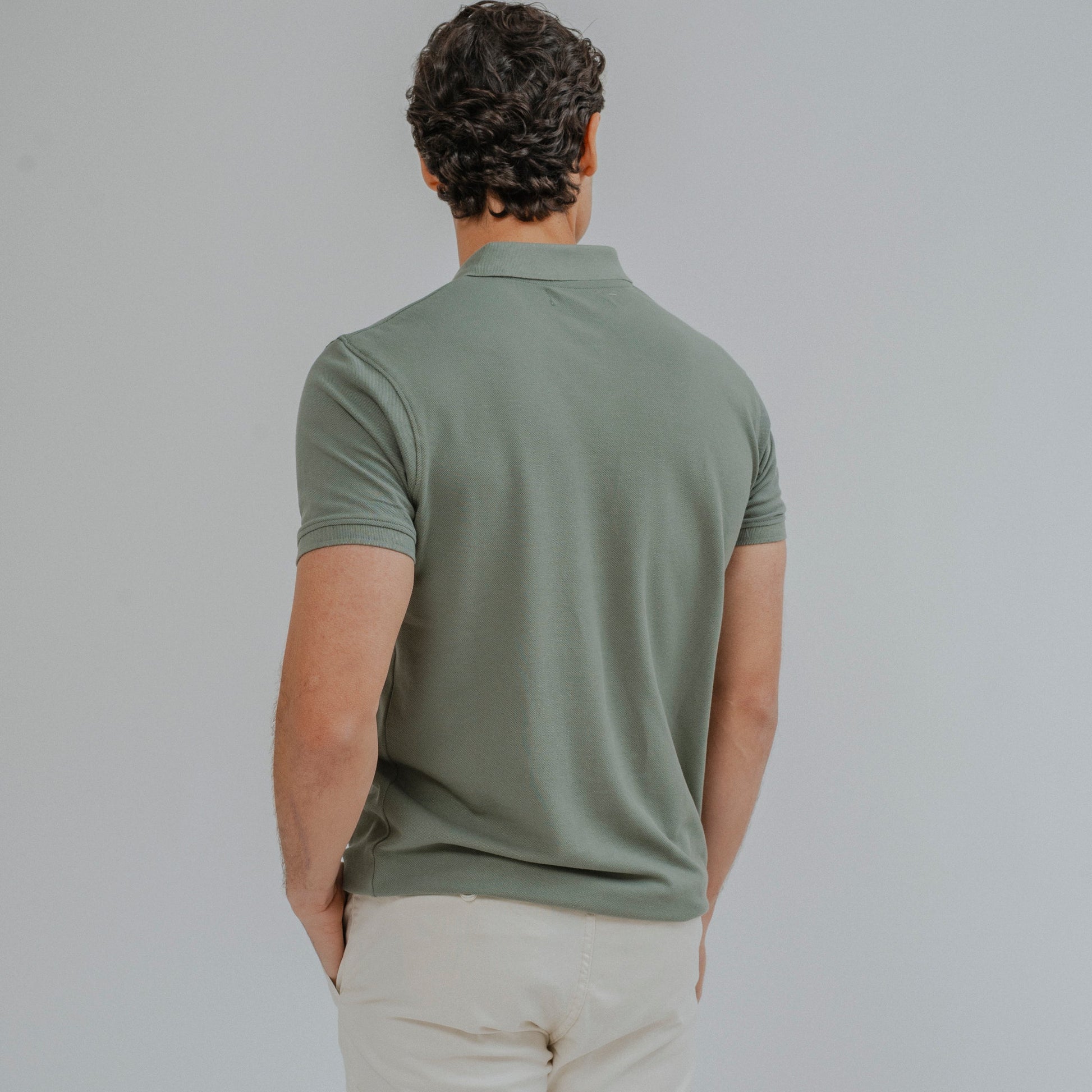 Polo básico verde 100% algodón para hombre