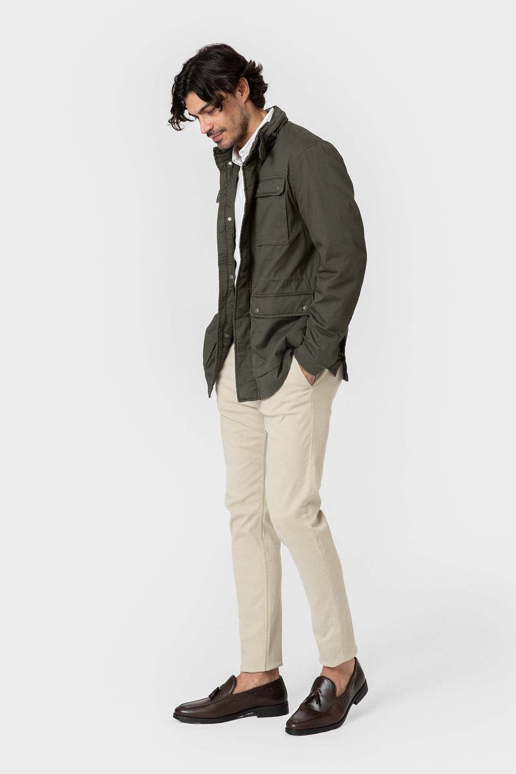 Chaqueta sahariana de algodón con bolsillos para hombre