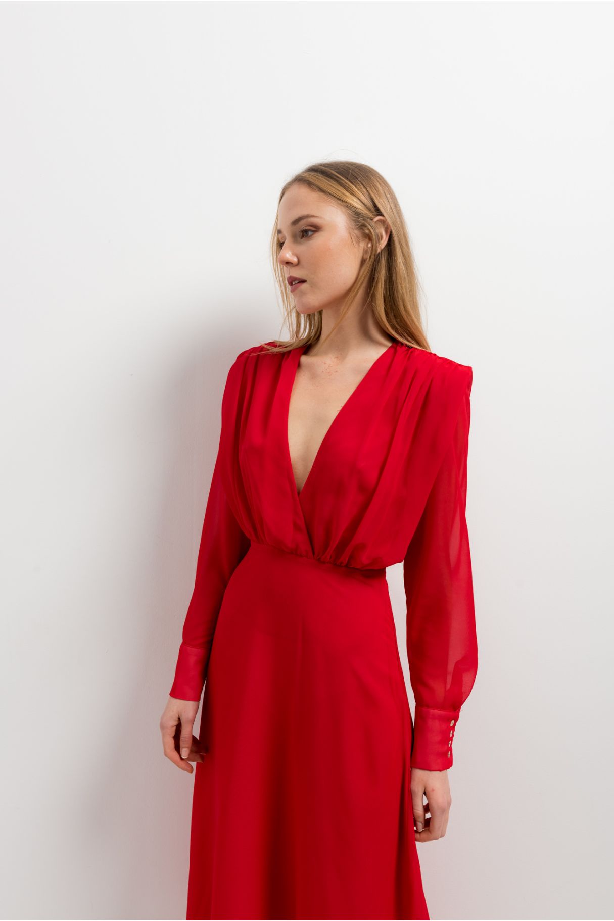 Vestido midi gasa color rojo, vestidos largos rojos para mujer, vestido de ceremonia rojo para mujer de Emerola  & Co