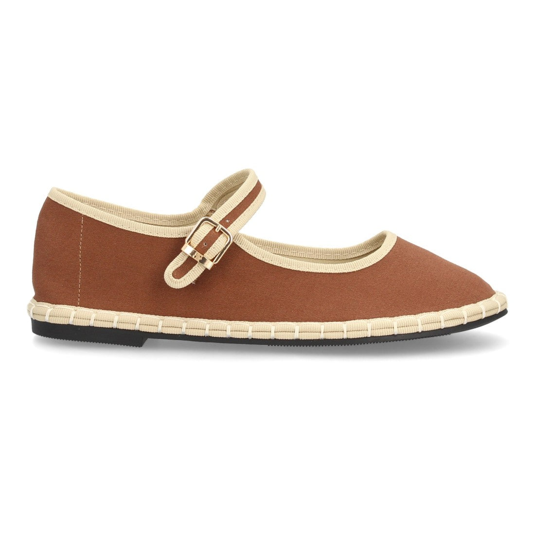 Zapato plano tipo bailarina color café con suela flexible