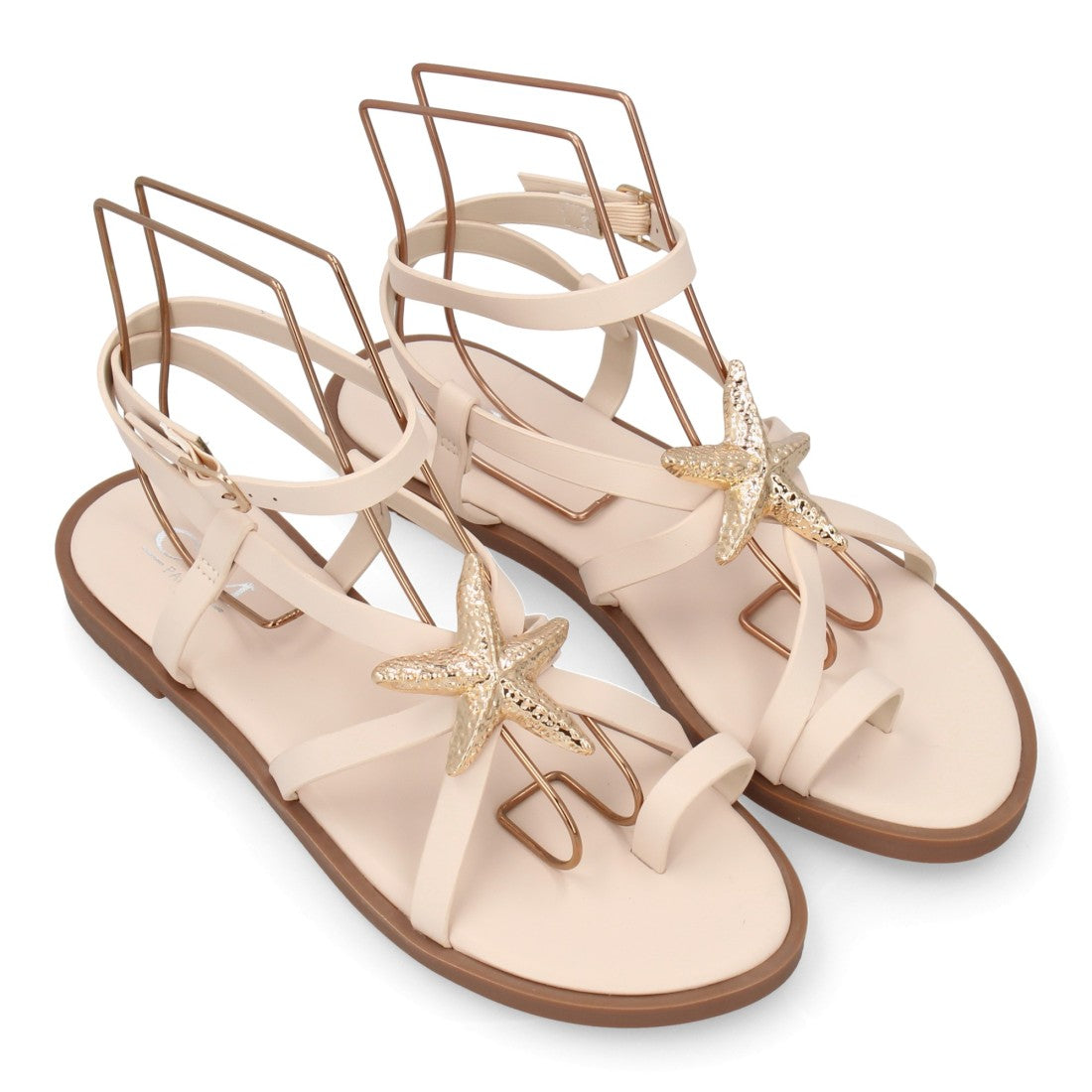 Sandalia plana romana beige estrella de mar tiras finas