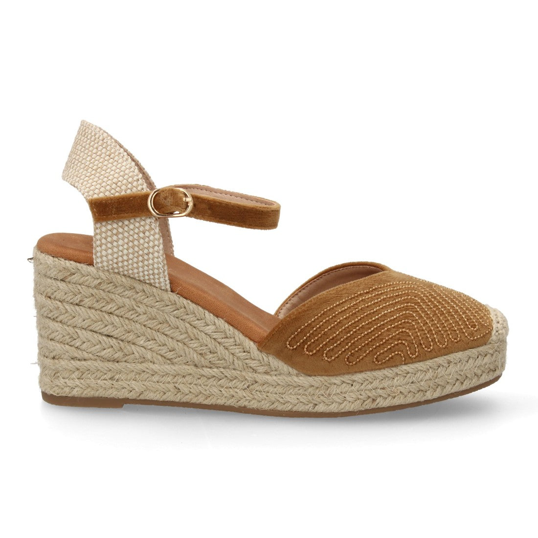 Sandalia cuña mujer kaki con detalles de tachuelas y suela de esparto.