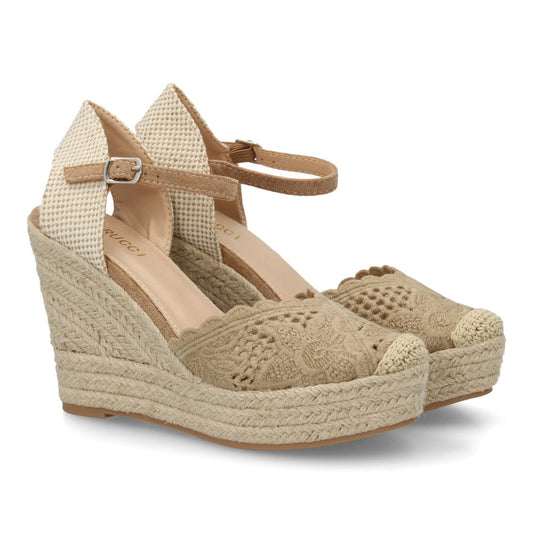 Alpargata cuña esparto taupe bordado artesanal