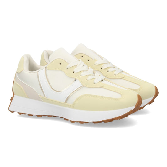 zapatilla deportiva amarilla mujer moderna