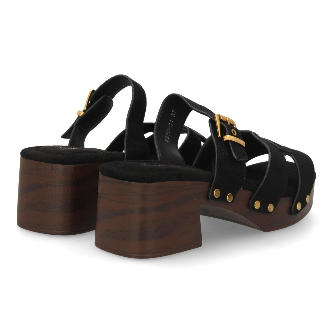 Sandalia negra tiras madera tachuelas mujer