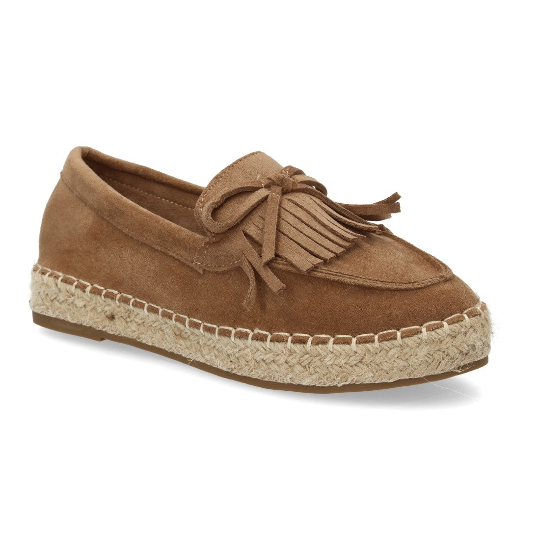 Alpargata plana verde kaki con detalle de flecos y suela de cuerda natural.