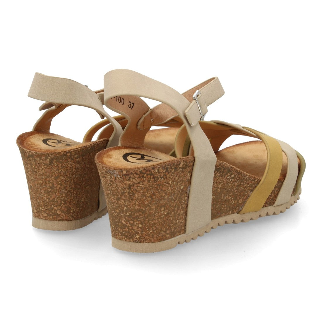 Sandalia cuña mujer color apricot con tiras cruzadas y suela bio.