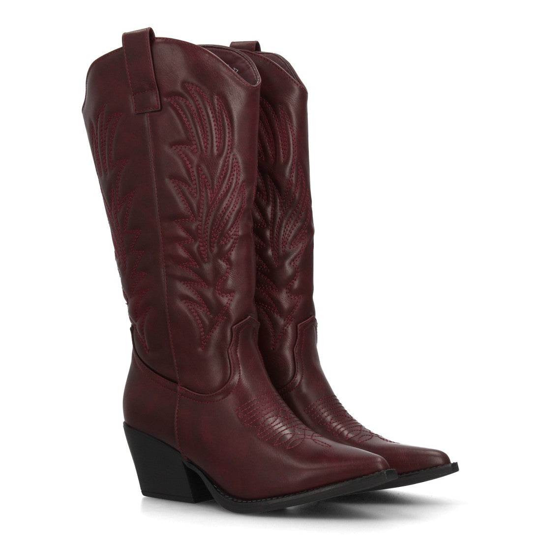 Bota alta cowboy burdeos con bordados ornamentales y tacón campero