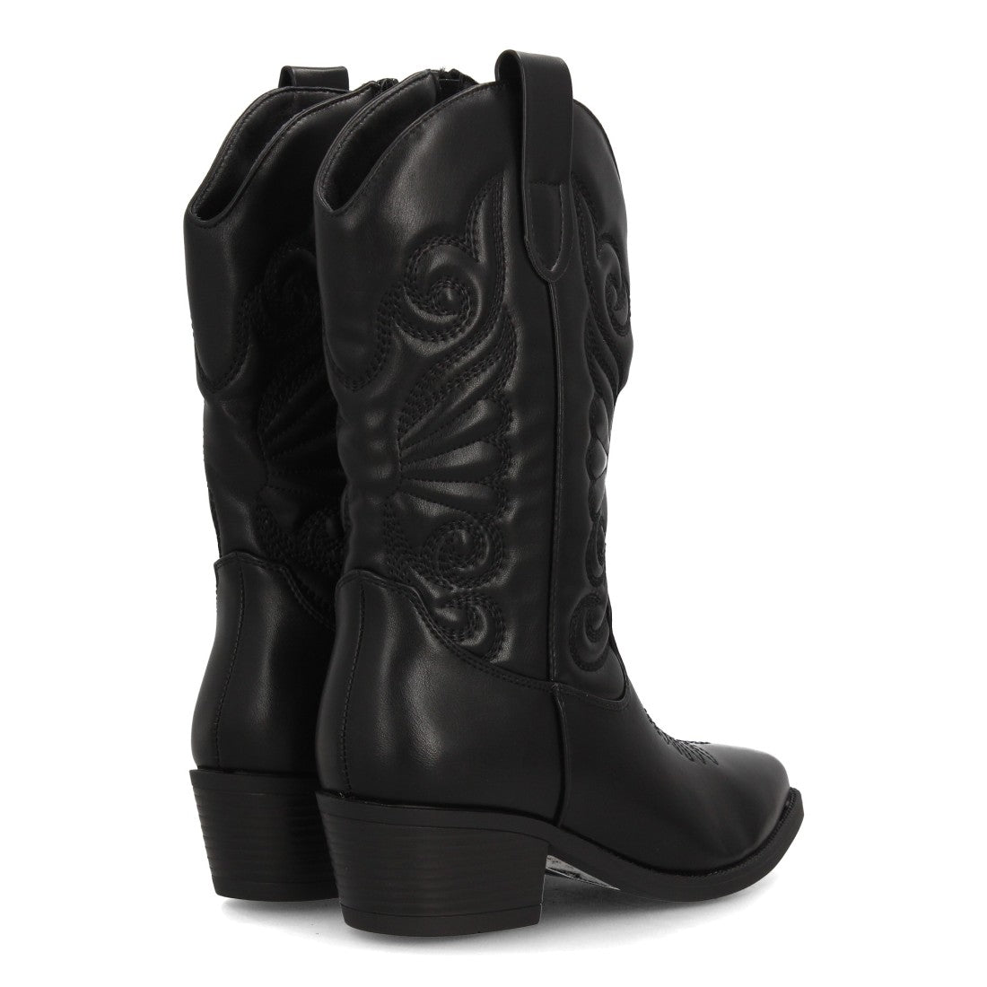 Bota alta estilo cowboy en color negro con bordados western en la caña