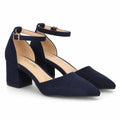 Zapatos de salón azul marino con laterales abiertos y cierre de hebilla