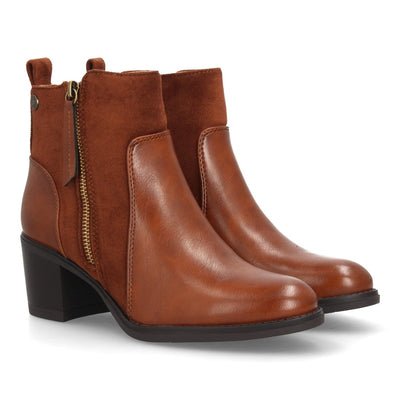 Botines casuales de mujer en color camel con combinación de texturas y tacón cómodo