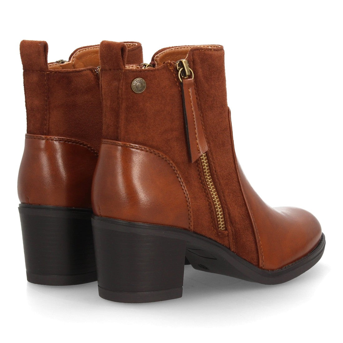 Botines casuales de mujer en color camel con combinación de texturas y tacón cómodo