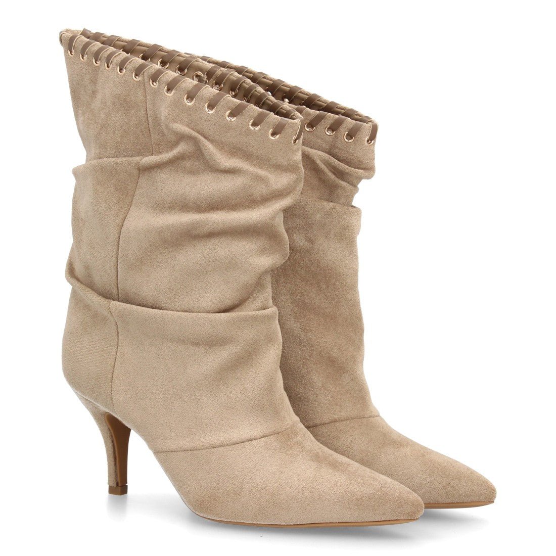 Botas elegantes kaki de mujer con caña fruncida asimétrica, ojales y tacón fino