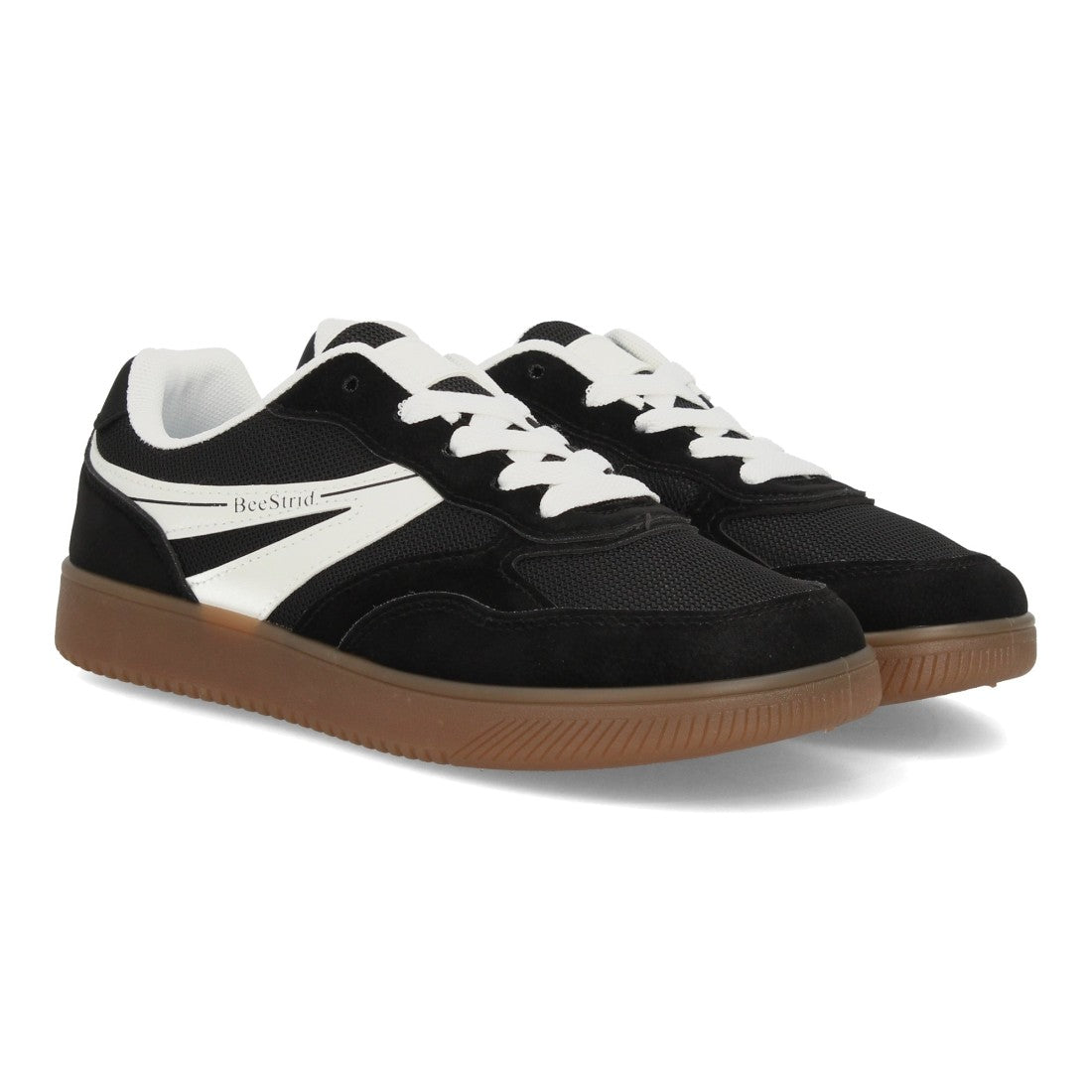 Zapatillas deportivas barefoot negras con estructura ligera y ajuste de cordones