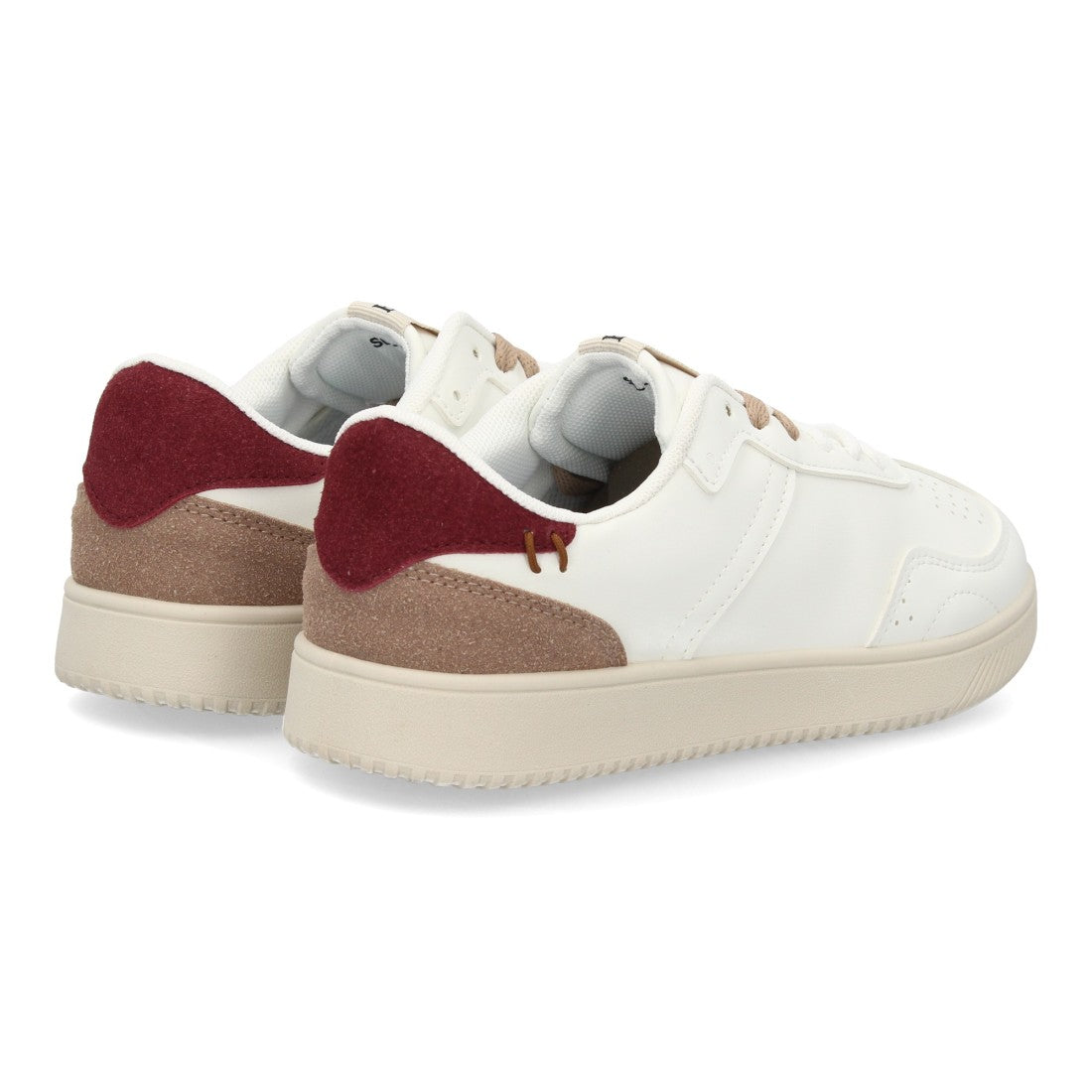 Zapatillas blancas barefoot de estilo casual con paneles multitextura y cordones